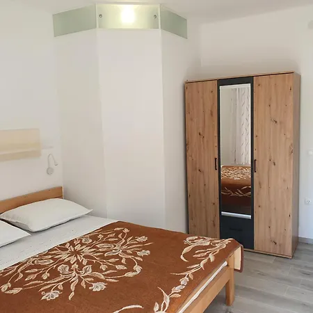 Apartment Portofino Primosten